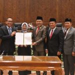Pj Bupati Adriyanto Hadiri Rapat Paripurna Penetapan Bupati dan Wakil Bupati Bojonegoro Terpilih 2025-2030